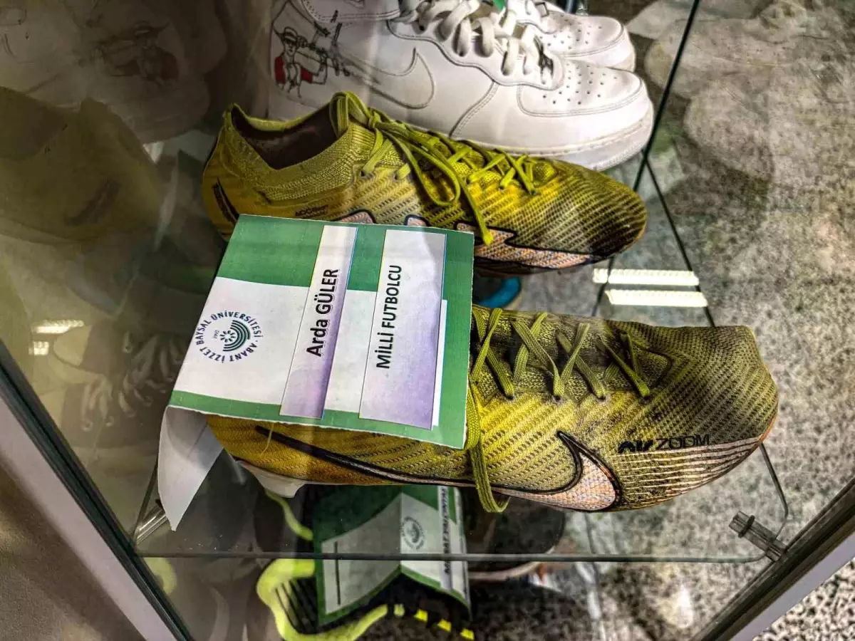 arda-guleri-real-madride-transfer-ettiren-krampon-bu-muzede-SQfRFg8g.jpg