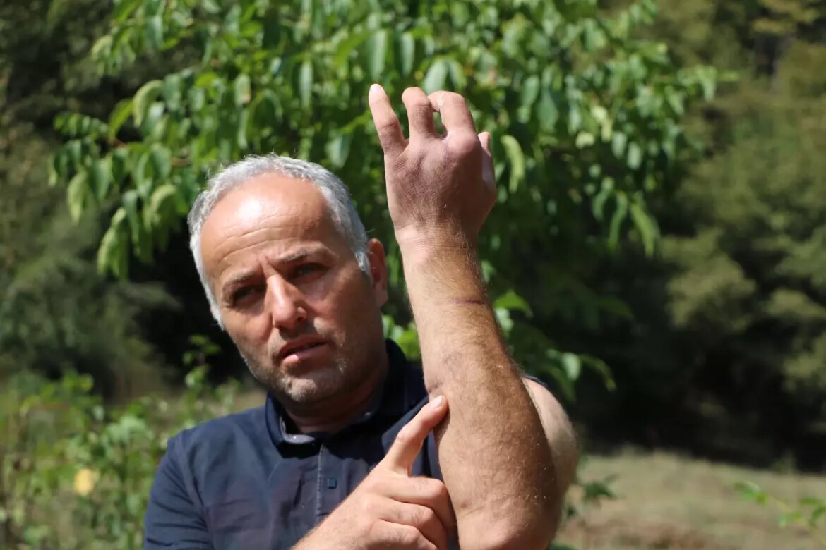 boluda-ayi-ataginda-bir-kisi-yaralandi-BnsB7aqk.jpg